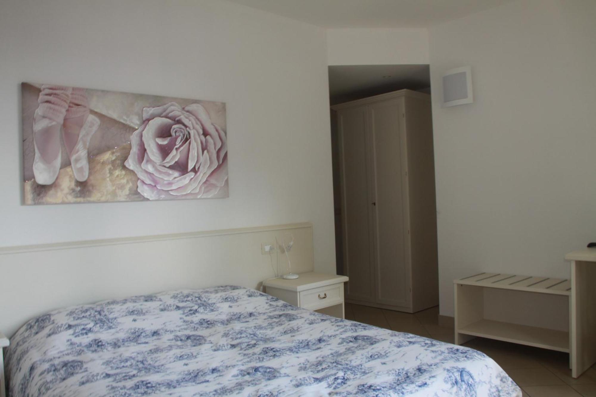 Agriturismo Nonna Bettina Moniga del Garda Pokoj fotografie