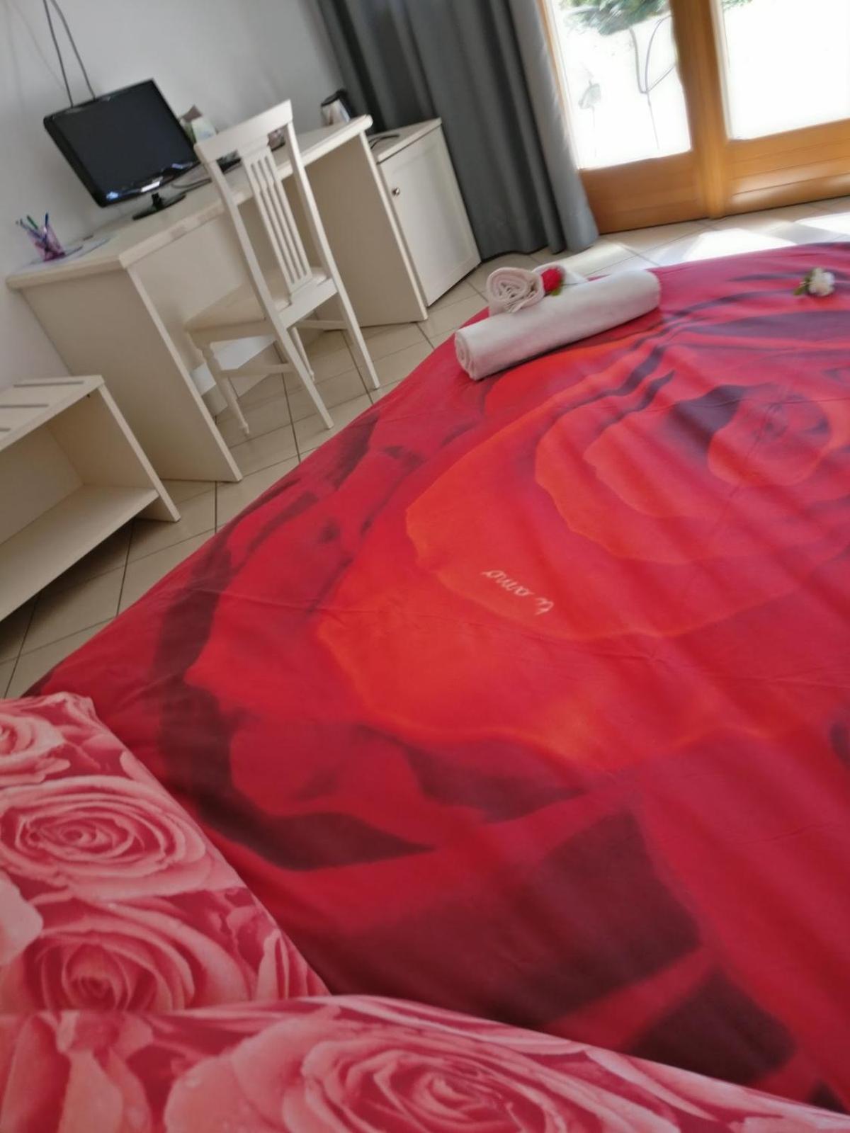 Agriturismo Nonna Bettina Moniga del Garda Pokoj fotografie